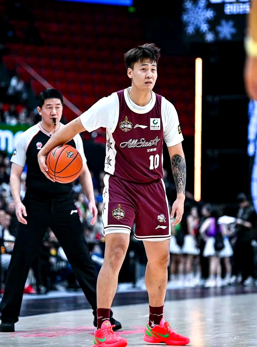 关于今晚体能课后,布莱顿强势反弹备战CBA常规赛,管理层满意,资深球员宣示担当的信息 关于今晚体能课后,布莱顿强势反弹备战CBA常规赛,管理层满意,资深球员宣示担当的信息