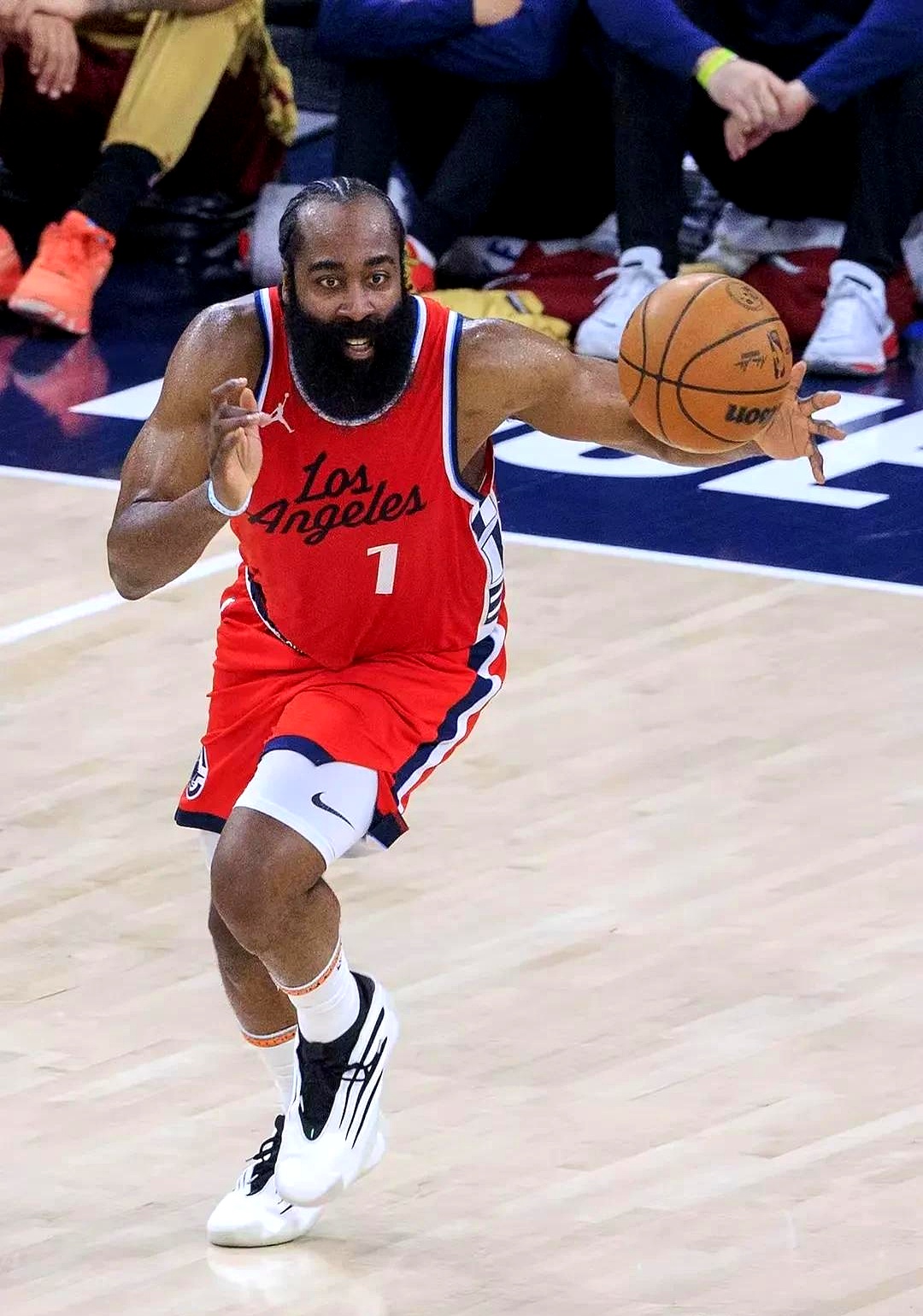 洛杉矶快船最新消息今天